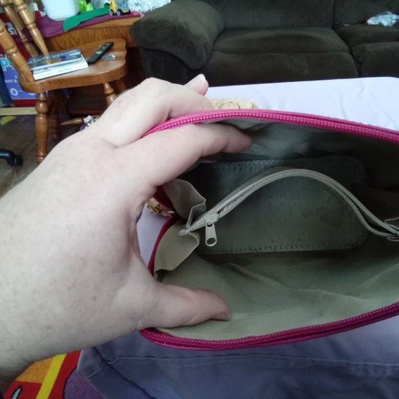 Vera Pelle Made in Italy mini crossbody handbag bright pink - Picture 4 of 5